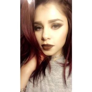 Meet your Posher, Traycie